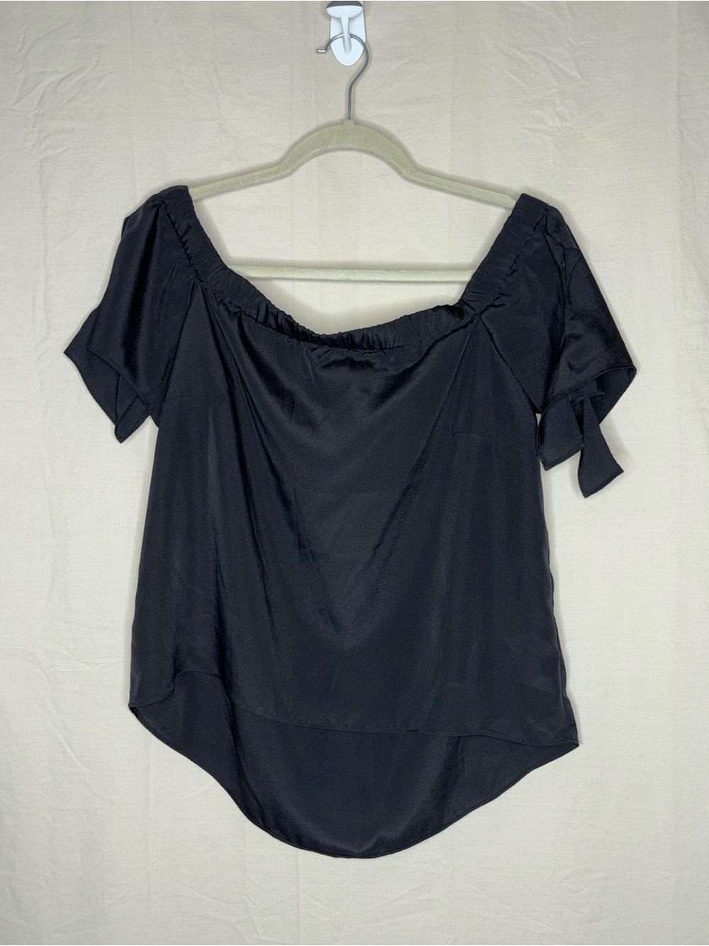 Amanda U Women's Black Off-Shoulder Blouse with Short Flutter Tie Sleeves